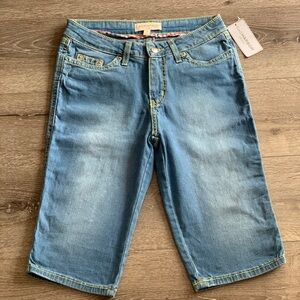 Sag Harbor Denim Shorts in Medium Blue size 4